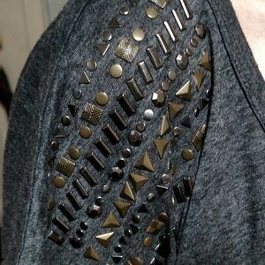 Maurice's tee w/studs